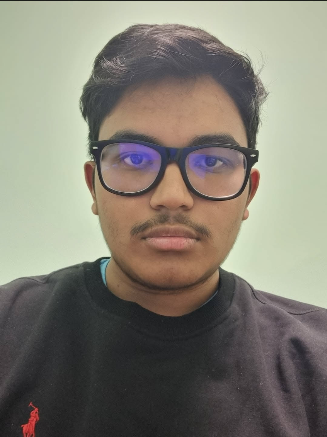 Mouid Khan