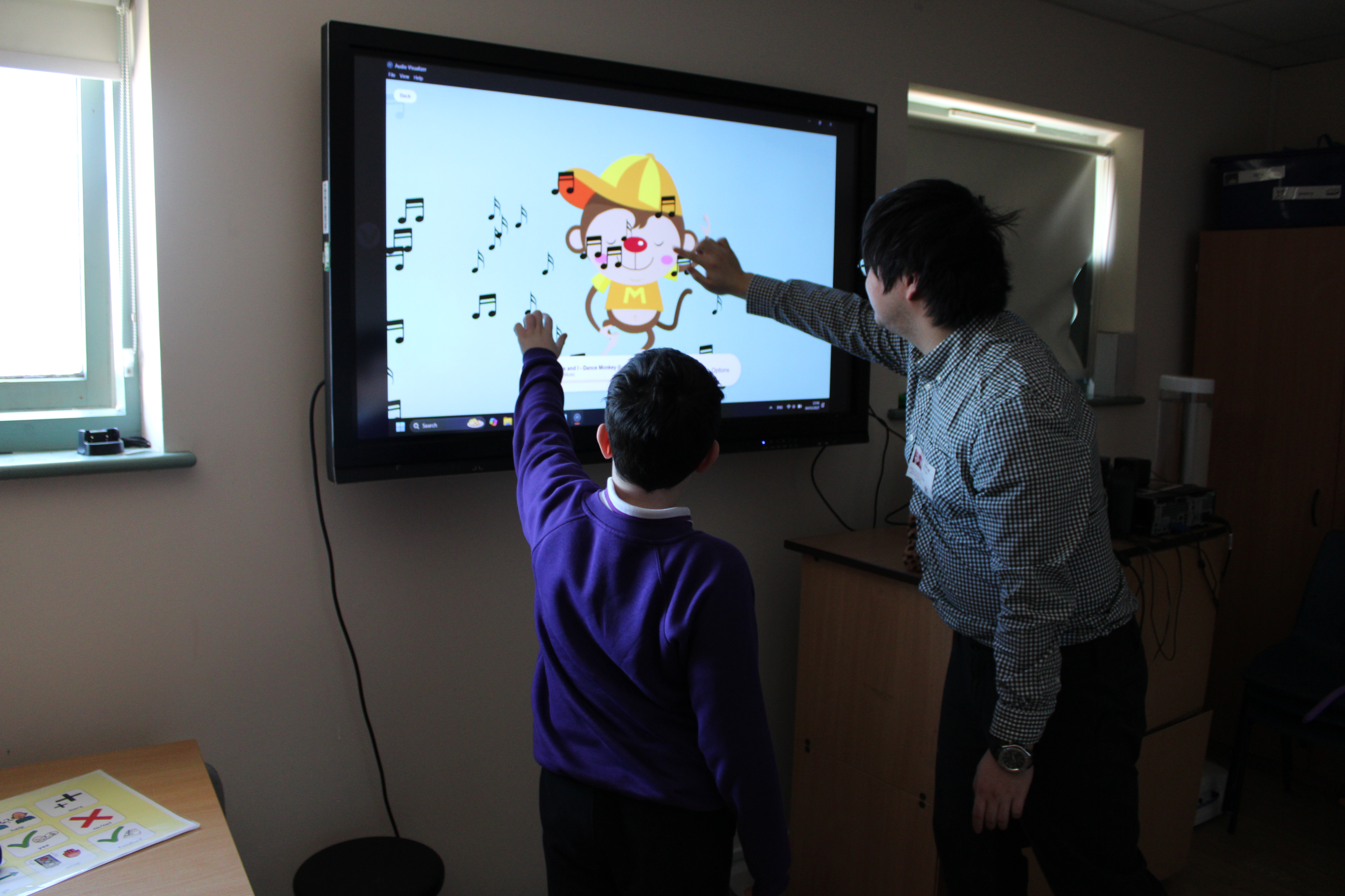 Demo in School